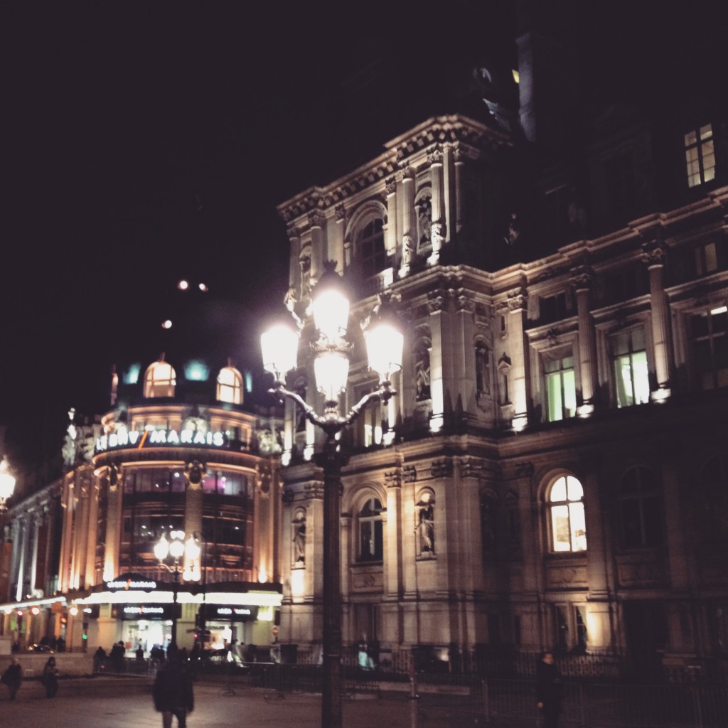 Hotel de ville mars natten paris anna engebrethsen